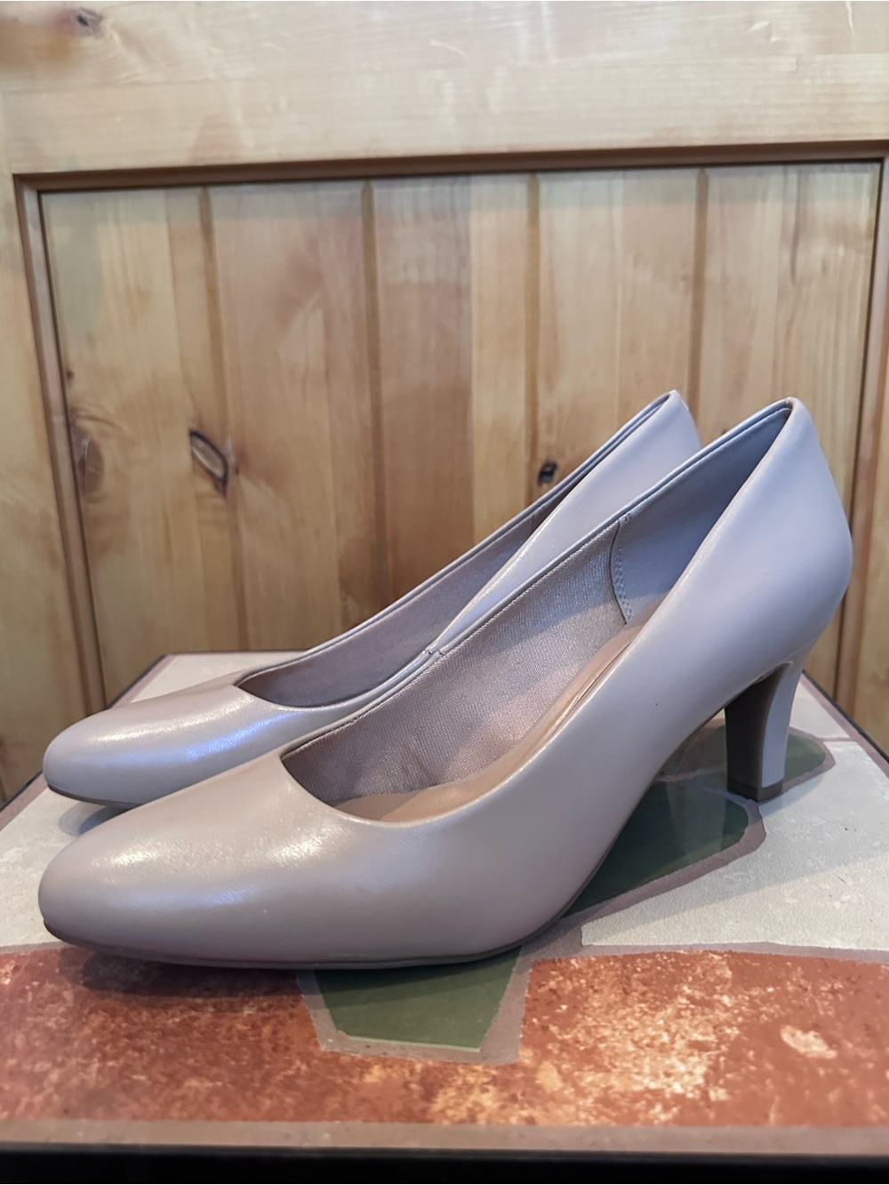 Kelly & Katie Pale Pink Mid Heel Pumps